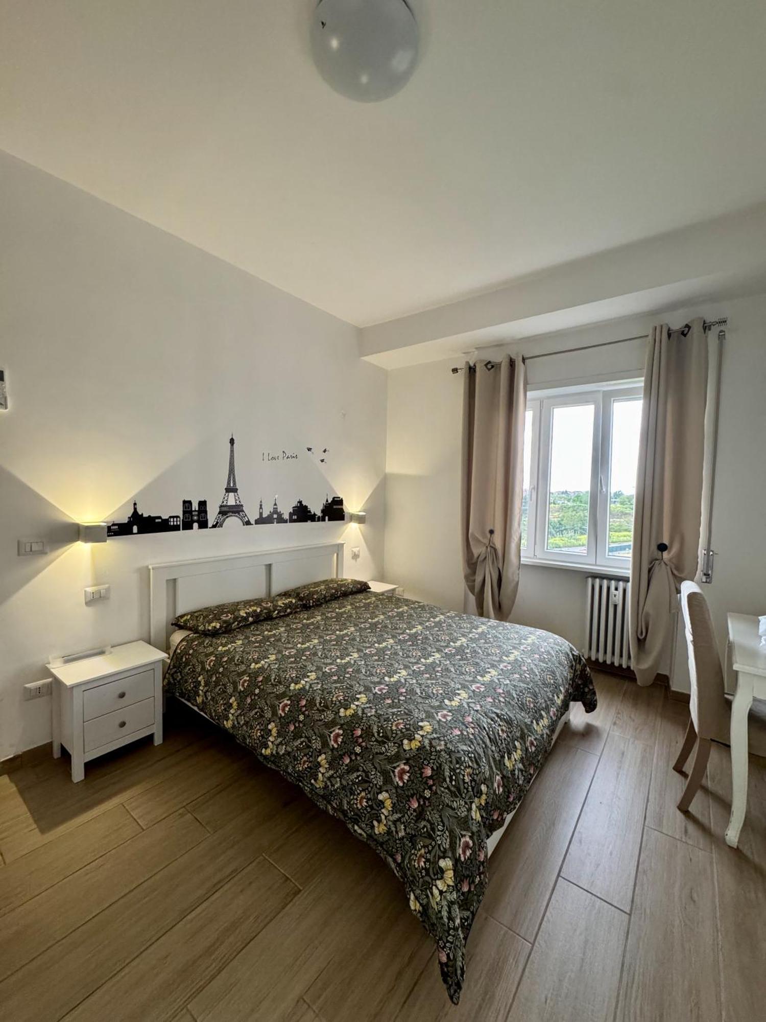 Grazioso Tiburtina - 3 Bedrooms Apartamento Roma