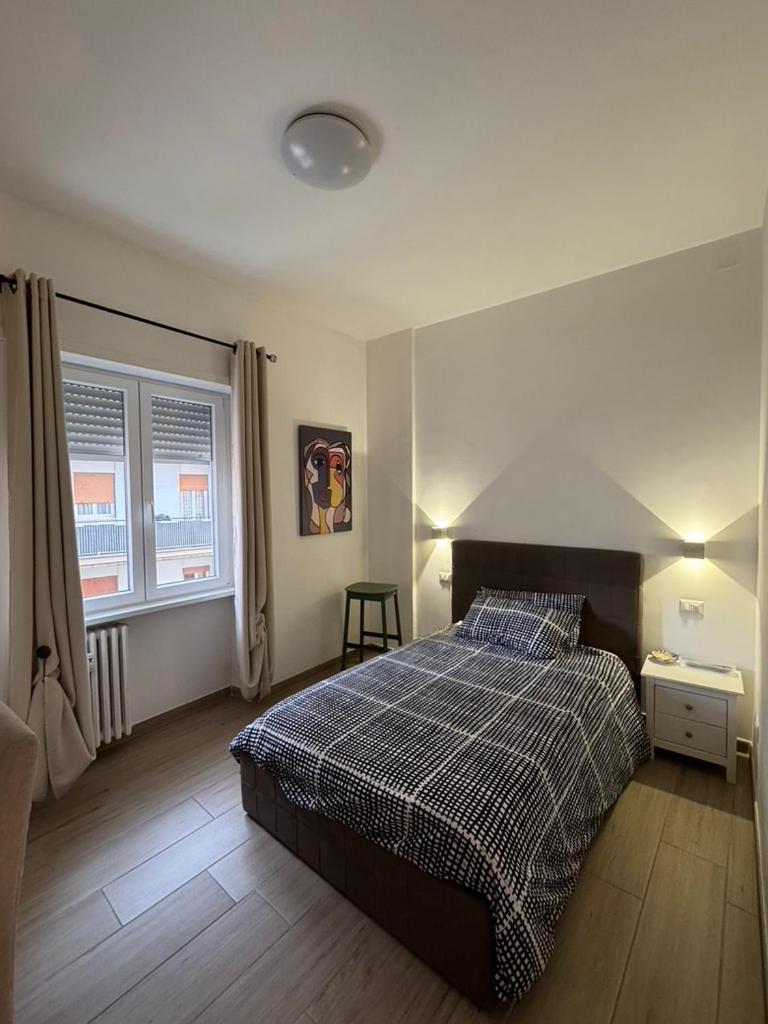 Apartment Grazioso Tiburtina - 3 Bedrooms *