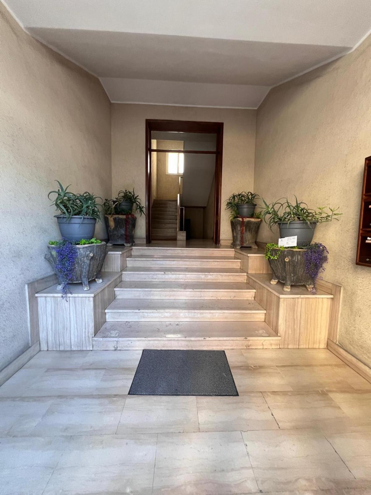 Apartment Grazioso Tiburtina - 3 Bedrooms Rom